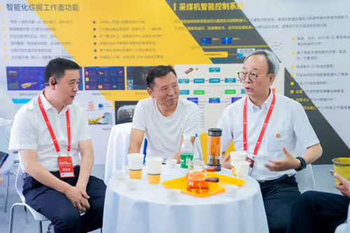 实力彰显！上海尊龙凯时-人生就是搏集团参展贵州国际能源产业博览交易会取得圆满成功(图4)